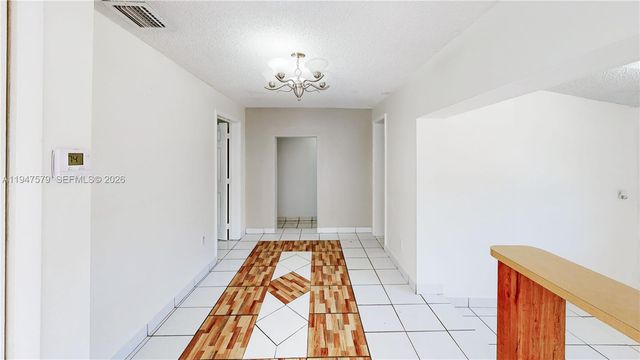151 W 44th St, Hialeah, FL 33012