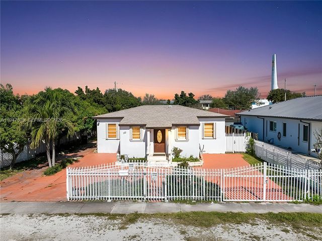 151 W 44th St, Hialeah, FL 33012