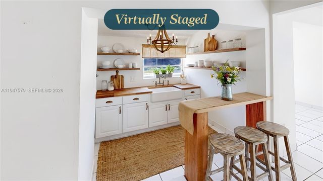 151 W 44th St, Hialeah, FL 33012