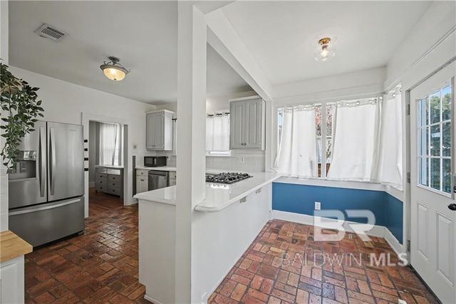 115 S Fulton Street, Mobile, AL 36606