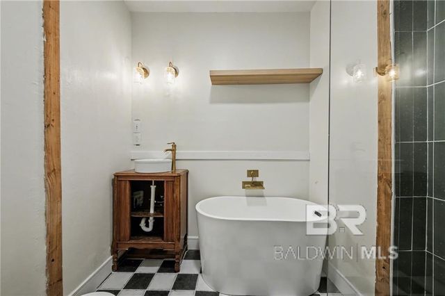 115 S Fulton Street, Mobile, AL 36606