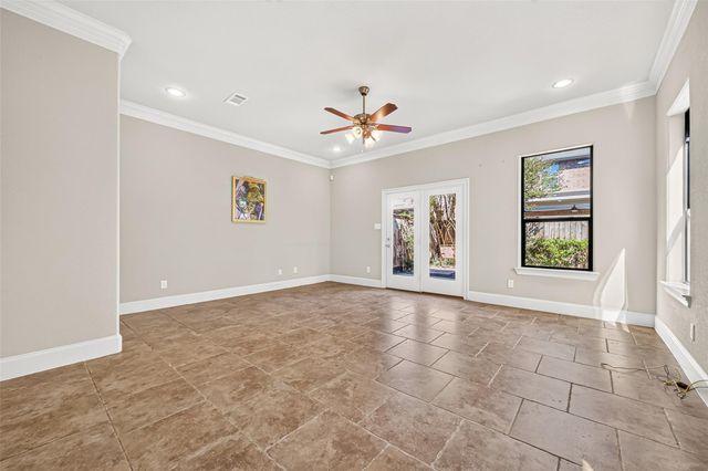 5930 Kiam Street, Houston, TX 77007