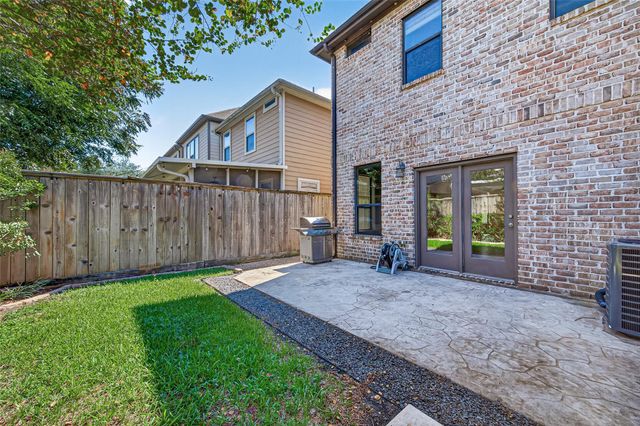 5930 Kiam Street, Houston, TX 77007