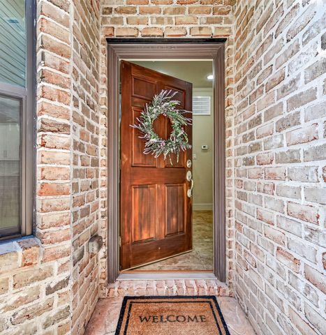 5930 Kiam Street, Houston, TX 77007