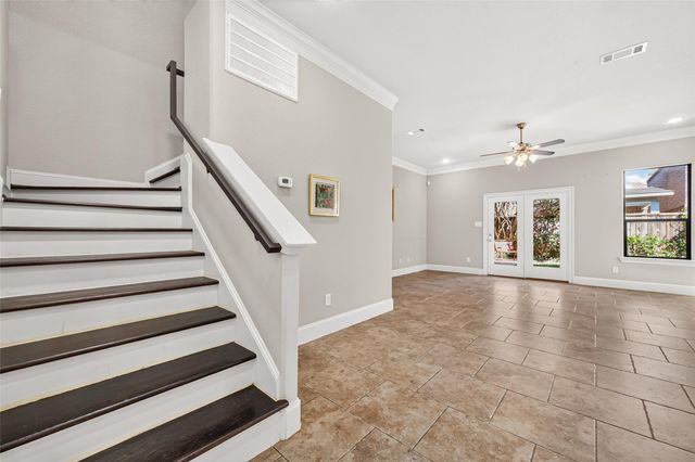 5930 Kiam Street, Houston, TX 77007