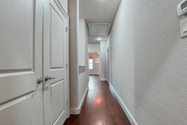 5930 Kiam Street, Houston, TX 77007