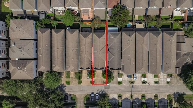 5930 Kiam Street, Houston, TX 77007