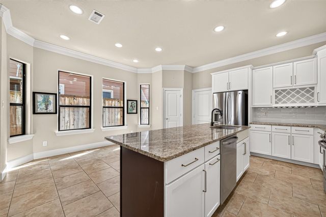 5930 Kiam Street, Houston, TX 77007