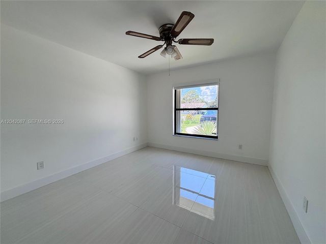 2313 SE Harrington Ave -, Port St. Lucie, FL 34952