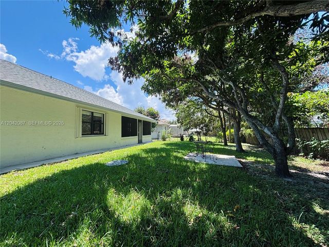 2313 SE Harrington Ave -, Port St. Lucie, FL 34952