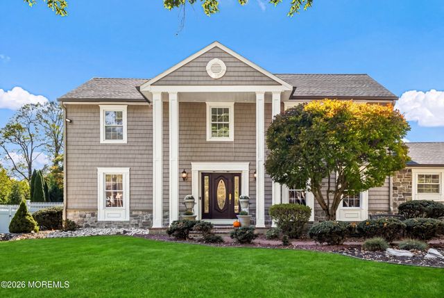 21 Terry Lane, Middletown, NJ 07748