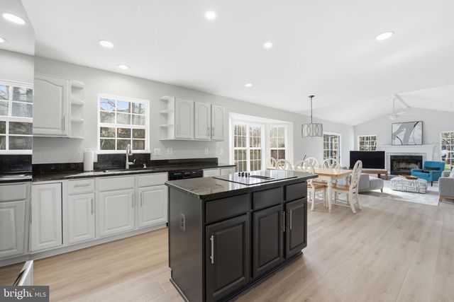 10316 CORRYTON CT, Manassas, VA 20110