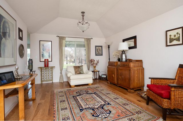 125 Freshwater Drive, Phoenix, OR 97535