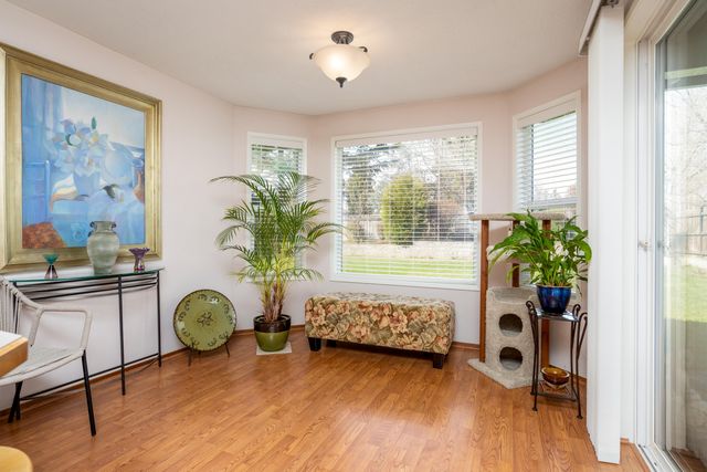 125 Freshwater Drive, Phoenix, OR 97535