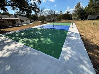 2004 Pinewood Drive, Bryan, TX 77807