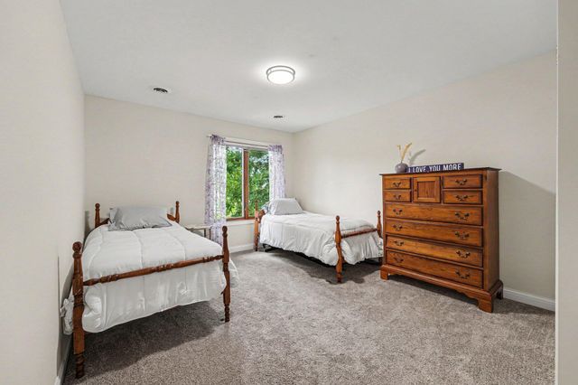 5353 72nd Avenue, Schererville, IN 46375