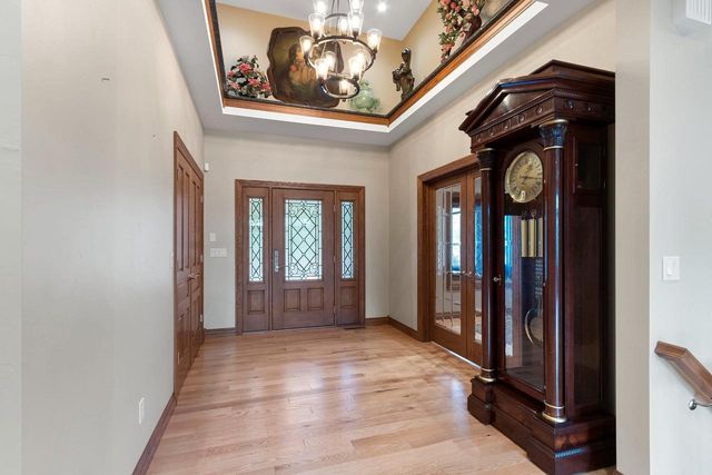 315 W HIGHLAND DRIVE, Oconto Falls, WI 54154