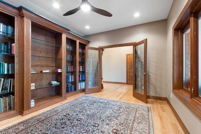 315 W HIGHLAND DRIVE, Oconto Falls, WI 54154