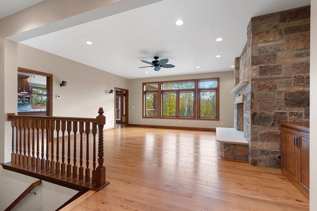 315 W HIGHLAND DRIVE, Oconto Falls, WI 54154