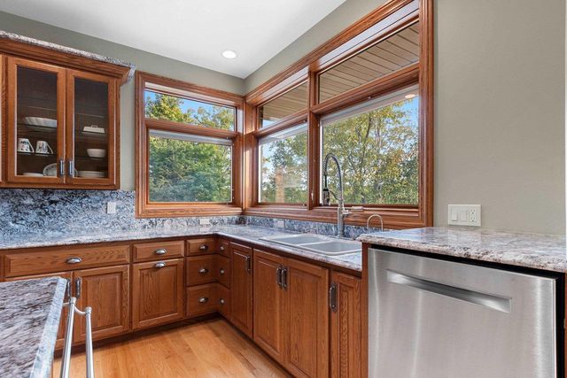 315 W HIGHLAND DRIVE, Oconto Falls, WI 54154