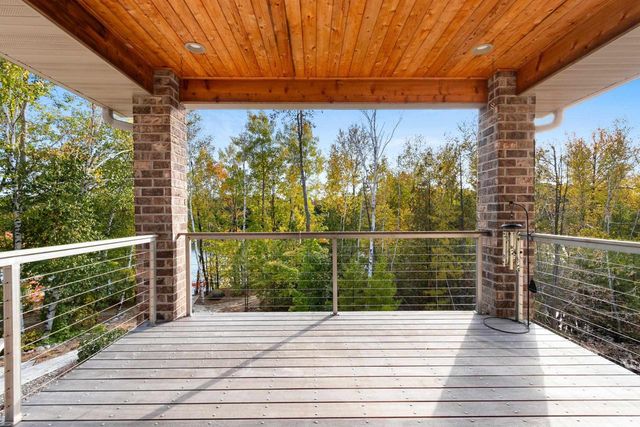 315 W HIGHLAND DRIVE, Oconto Falls, WI 54154