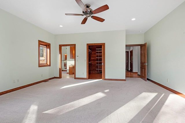 315 W HIGHLAND DRIVE, Oconto Falls, WI 54154