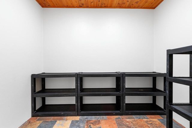 315 W HIGHLAND DRIVE, Oconto Falls, WI 54154