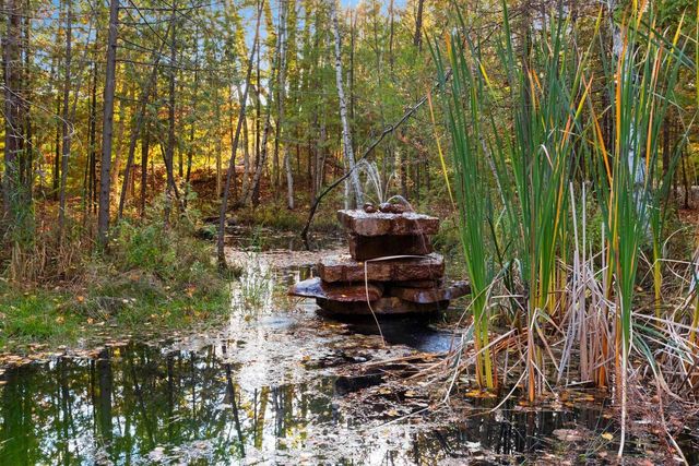 315 W HIGHLAND DRIVE, Oconto Falls, WI 54154