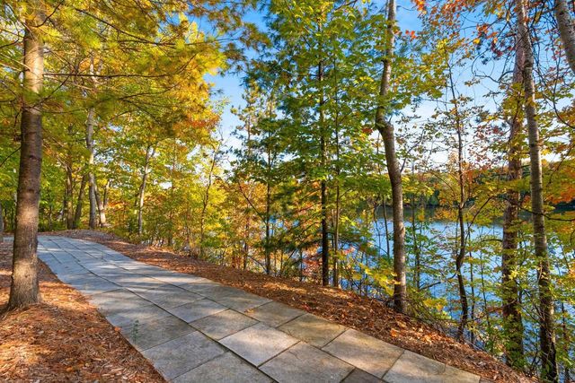 315 W HIGHLAND DRIVE, Oconto Falls, WI 54154