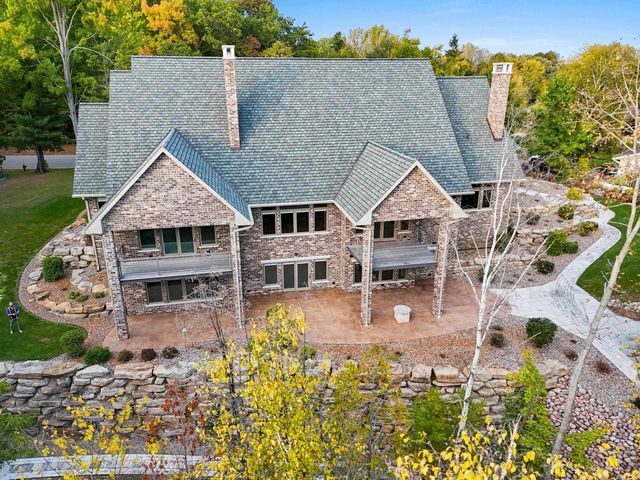 315 W HIGHLAND DRIVE, Oconto Falls, WI 54154