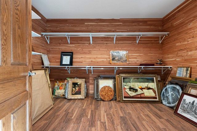 315 W HIGHLAND DRIVE, Oconto Falls, WI 54154