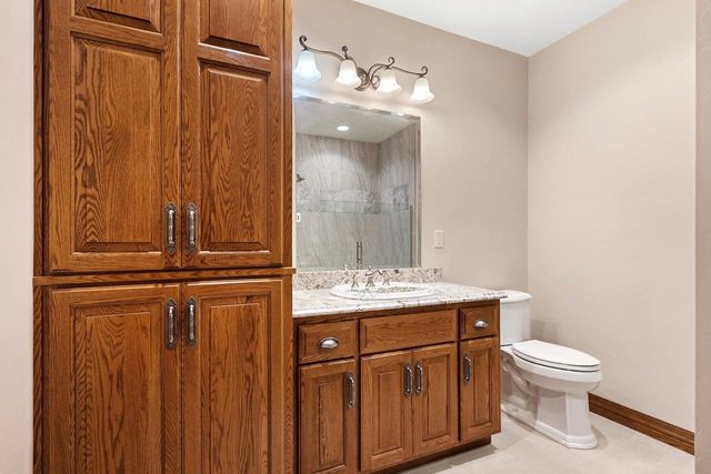 315 W HIGHLAND DRIVE, Oconto Falls, WI 54154