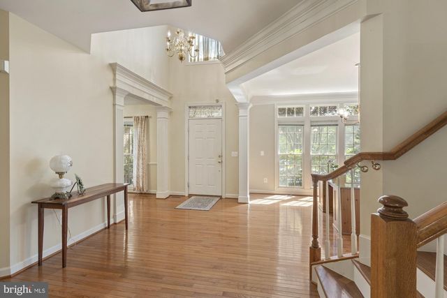 13539 HERITAGE FARMS DR, Gainesville, VA 20155
