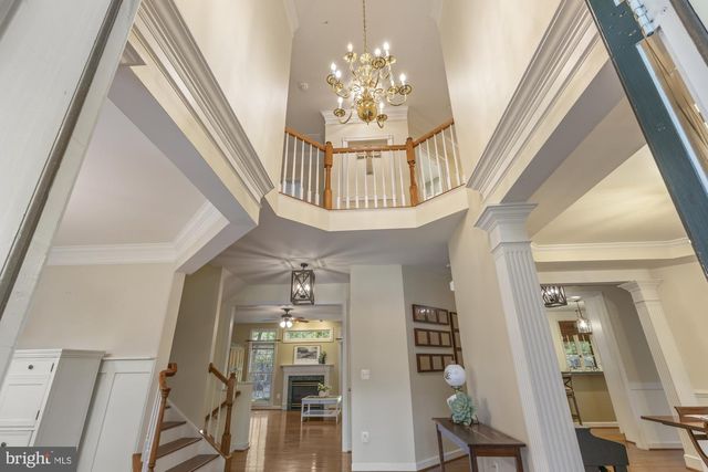 13539 HERITAGE FARMS DR, Gainesville, VA 20155