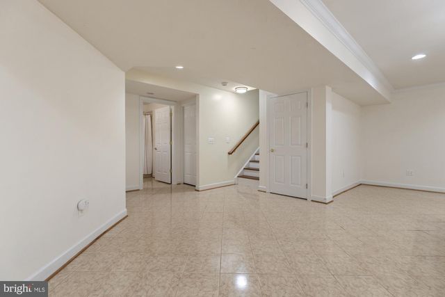 13539 HERITAGE FARMS DR, Gainesville, VA 20155