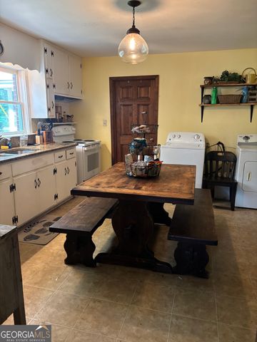 526 Mcdonald Road, Covington, GA 30016