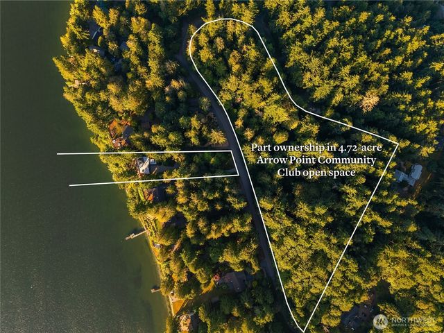 12145 Arrow Point Loop NE, Bainbridge Island, WA 98110