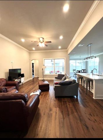 5141 Maroon Creek Drive, Bryan, TX 77802