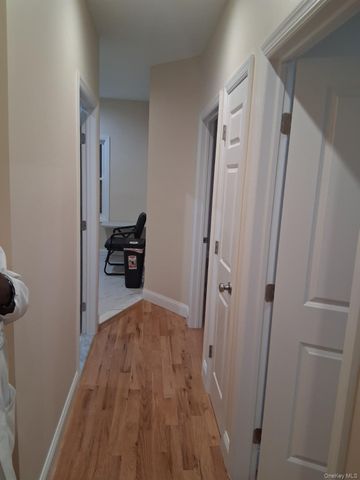 601 E 226th Street, Bronx, NY 10466
