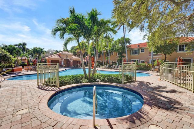 2315 Clipper Place, Fort Lauderdale, FL 33312