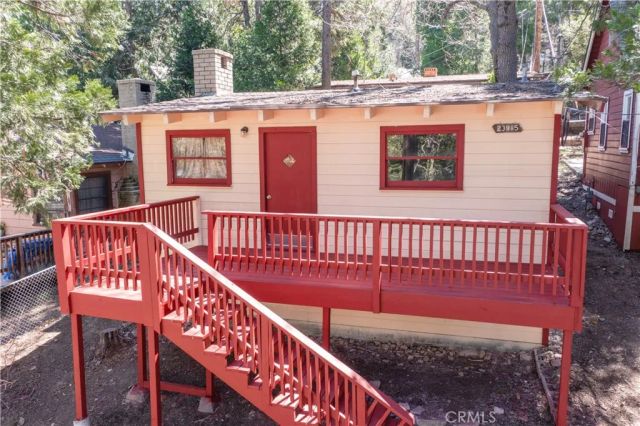 23915 Wildwood, Crestline, CA 92325