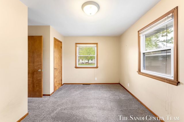 1230 Marion Avenue, Grand Haven, MI 49417