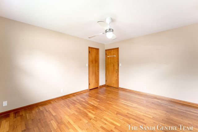 1230 Marion Avenue, Grand Haven, MI 49417
