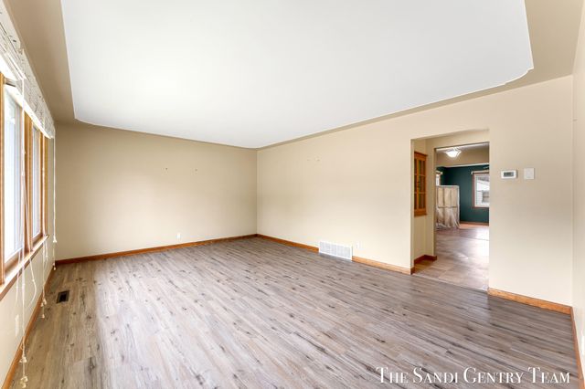 1230 Marion Avenue, Grand Haven, MI 49417