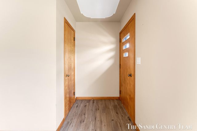 1230 Marion Avenue, Grand Haven, MI 49417