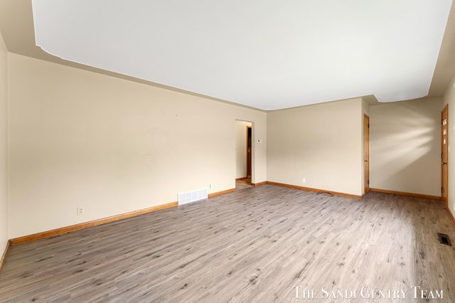 1230 Marion Avenue, Grand Haven, MI 49417