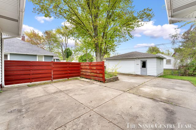1230 Marion Avenue, Grand Haven, MI 49417