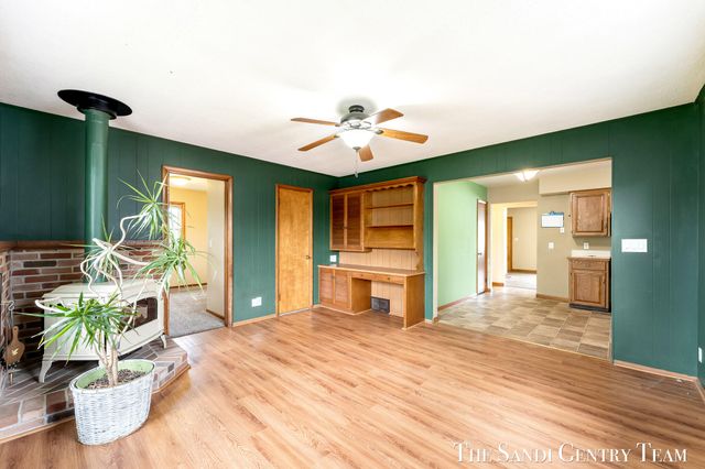 1230 Marion Avenue, Grand Haven, MI 49417