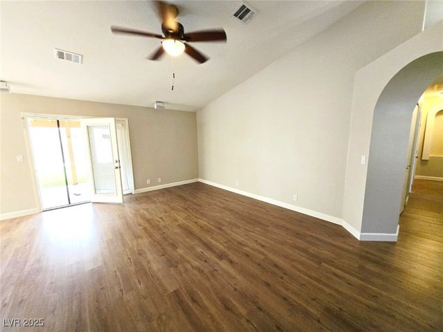 925 Chaps Circle, Henderson, NV 89002