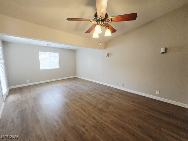 925 Chaps Circle, Henderson, NV 89002